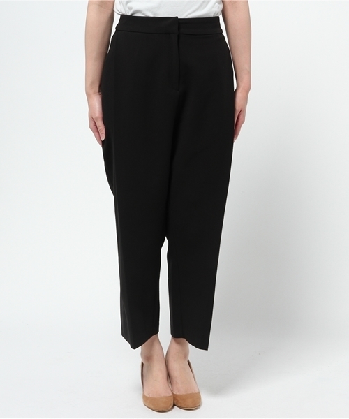 Abahouse Devinette（ドゥヴィネット）の「タックコクーンパンツ（その他パンツ・レディース・グレー/ブラック/アイボリー・2/1）」の4枚目の写真