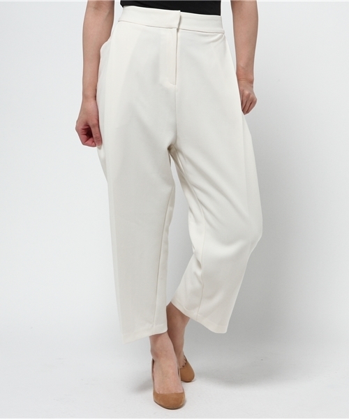 Abahouse Devinette（ドゥヴィネット）の「タックコクーンパンツ（その他パンツ・レディース・グレー/ブラック/アイボリー・2/1）」の19枚目の写真