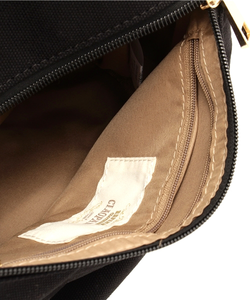 CIAOPANIC（チャオパニック）の「【Ciaopanic】CVロールクラッチ3WAYSD（ショルダーバッグ・レディース・ブラック/アイボリー・FREE）」の7枚目の写真