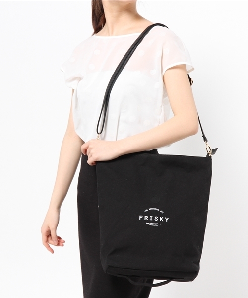 CIAOPANIC（チャオパニック）の「【Ciaopanic】CVロールクラッチ3WAYSD（ショルダーバッグ・レディース・ブラック/アイボリー・FREE）」の11枚目の写真