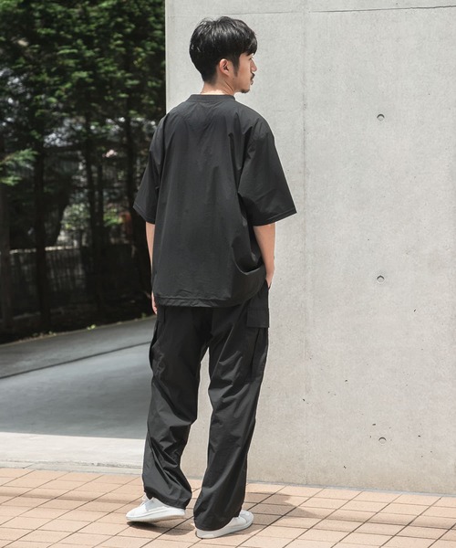 URBAN RESEARCH(アーバンリサーチ)の「AIR NYLON イージーカーゴパンツ(その他パンツ・メンズ・チャコールグレー/ブラック・SMALL/X-LARGE/MEDIUM/LARGE)」の22枚目の写真