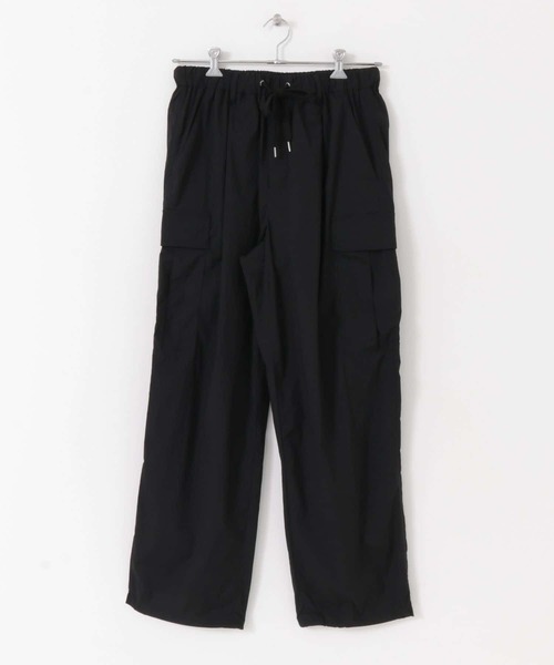 URBAN RESEARCH(アーバンリサーチ)の「AIR NYLON イージーカーゴパンツ(その他パンツ・メンズ・チャコールグレー/ブラック・SMALL/X-LARGE/MEDIUM/LARGE)」の15枚目の写真