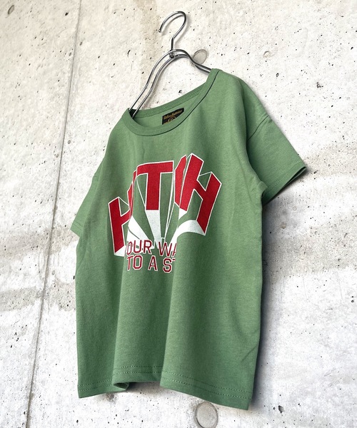 Life Support Products（ライフサポートプロダクツ）の「デイリープリントT（80～150cm）（Tシャツ/カットソー・キッズ・サンドベージュ/グレー系その他/ピンク/キナリ/グリーン/オフホワイト/ホワイト/パープル/グレー/ブルー/レッド/グレー系その他2/ブラック/ベージュ/アイボリー/マスタード/カーキ/ネイビー/オレンジ/チャコール・90/110/130/95/140/120/80/100/150）」の13枚目の写真