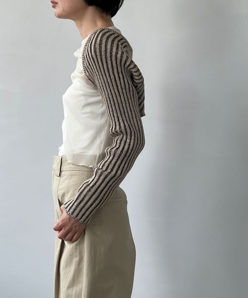 chuclla（チュクラ）の「リブニット ケープボレロ chw22a021（ニット/セーター・レディース・ブラウン・FREE）」の6枚目の写真