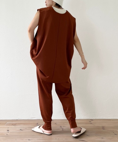 wee9s（ウィークス）の「center line ponte pants / センターラインポンチパンツ（スウェットパンツ・レディース・ブラック/ブラウン/カーキ/アイボリー・FREE）」の21枚目の写真