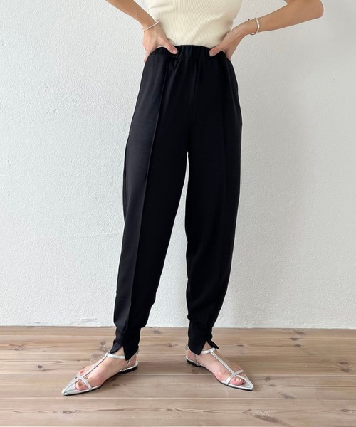 wee9s（ウィークス）の「center line ponte pants / センターラインポンチパンツ（スウェットパンツ・レディース・ブラック/ブラウン/カーキ/アイボリー・FREE）」の8枚目の写真