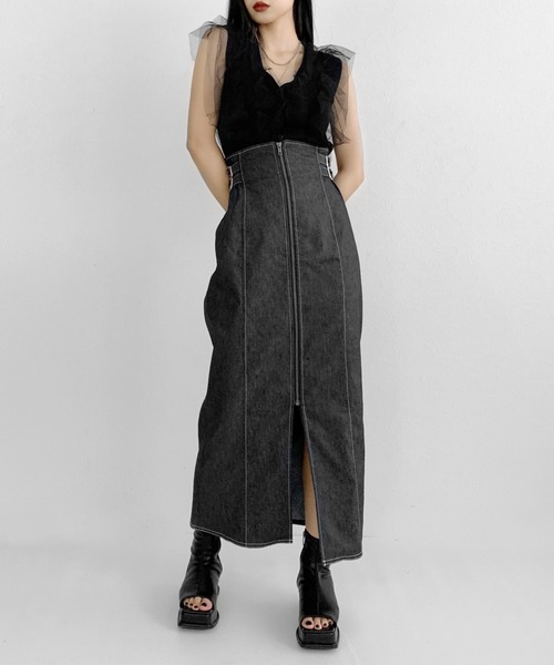 LVEU.（ラブユ.）の「Design denim narrow skirt / デザイン
