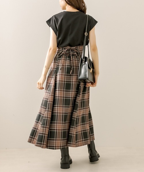 OLIVE des OLIVE（オリーブデオリーブ）の「フレンチスリーブＴシャツ（Tシャツ/カットソー・レディース・ブラック/ブラウン/オフホワイト/ラベンダー・FREE）」の12枚目の写真