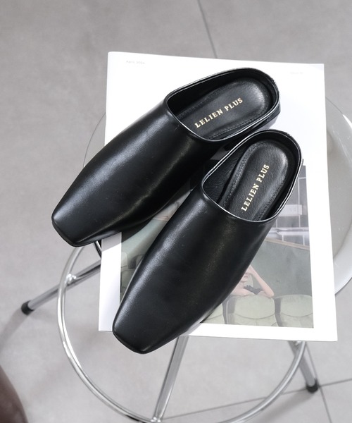 AmiAmi(アミアミ)の「スクエアトゥミュール(パンプス・レディース・ベージュ/ブラック/キャメル/アイボリー/チョコ/ブラック系その他/オートミール・L/LL/M/S)」の1枚目の写真