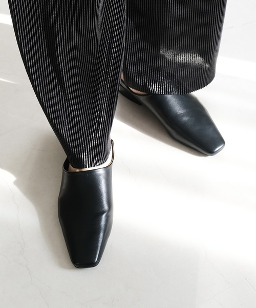 AmiAmi(アミアミ)の「スクエアトゥミュール(パンプス・レディース・ベージュ/ブラック/キャメル/アイボリー/チョコ/ブラック系その他/オートミール・L/LL/M/S)」の11枚目の写真