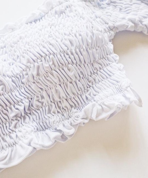 オフショルダーフラワーパンツビキニ（水着）｜Isn't She?（イズントシー）