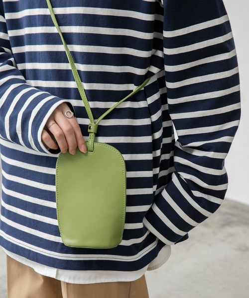 BONLECILL（ボンルシール）の「ラウンドポシェット / マルチミニショルダーバッグ（ショルダーバッグ・レディース・ブラック/ベージュ/ピンク/ライム/アイボリー・FREE）」の4枚目の写真