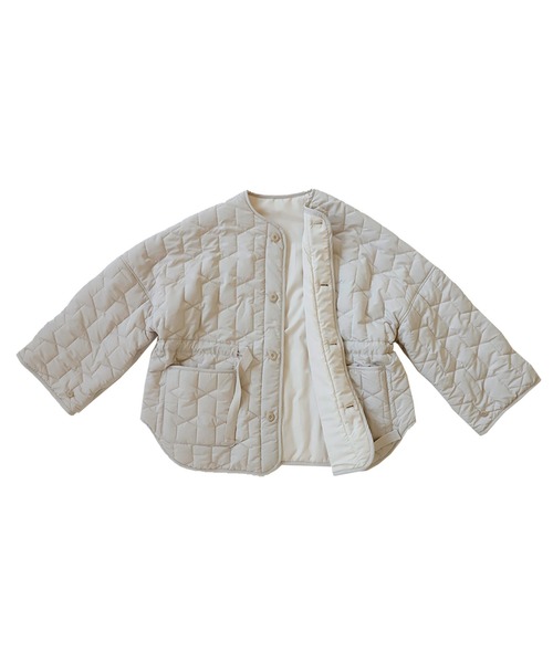 antiqua(アンティカ)の「×着方次第で印象変わる。キルティングジャケット(ダウンジャケット/コート・レディース・ホワイト/ブラック/カーキ・FREE)」の11枚目の写真