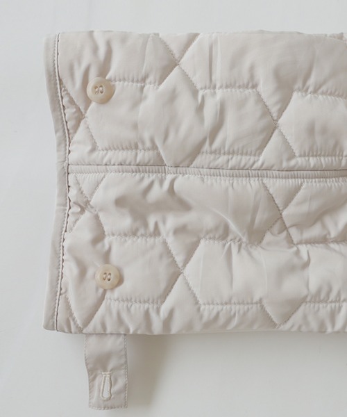 antiqua(アンティカ)の「×着方次第で印象変わる。キルティングジャケット(ダウンジャケット/コート・レディース・ホワイト/ブラック/カーキ・FREE)」の14枚目の写真