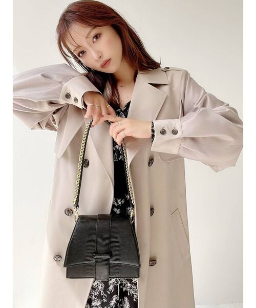 RESEXXY（リゼクシー）の「チェーンハンドルコンパクトバッグ（ハンドバッグ・レディース・ブラック/ブルー/ブラウン・FREE）」の11枚目の写真