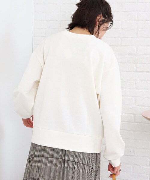 SHOO・LA・RUE（シューラルー）の「◆バリエーション豊富な12色展開！！プリント スウェット（スウェット・レディース・ダークグリーン系3/アイボリー/ブラック系4/ネイビー/ピンク系5/グレー系/ブラック系6/ライトグレー系3/アイボリー系5/アイボリー系6/ダークグリーン系5/グレー系4・03/02）」の21枚目の写真