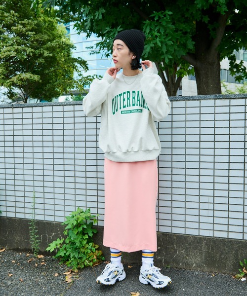 Auntie Rosa Holiday(アンティローザホリデー)の「オーバーサイズBIGロゴスウェット(スウェット・レディース・ナチュラル/グレー/ブラック・FREE)」の9枚目の写真