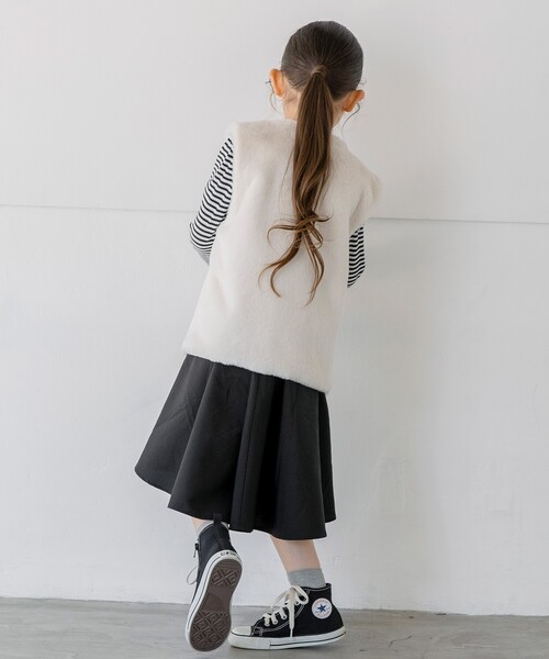 THE SHOP TK (ザ ショップ ティーケー )の「【110-150】フェイクファーベスト(ベスト・キッズ・アイボリー・13/12/14/15 /11)」の4枚目の写真