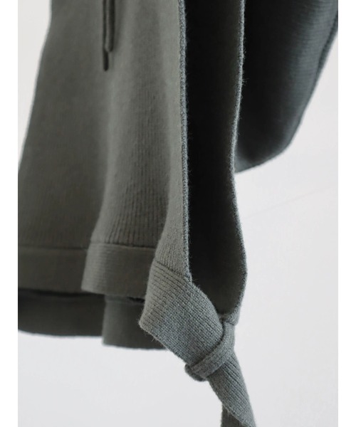 KBF（ケイビーエフ）の「KBF フーディーベスト（ベスト・レディース・ダークグリーン/ベージュ・FREE）」の17枚目の写真