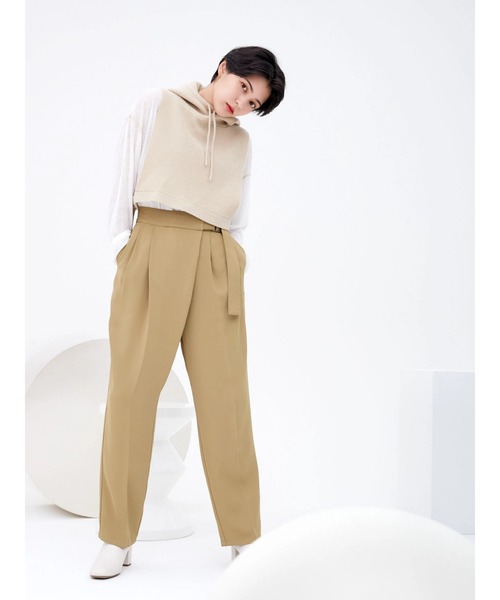 KBF（ケイビーエフ）の「KBF フーディーベスト（ベスト・レディース・ダークグリーン/ベージュ・FREE）」の3枚目の写真