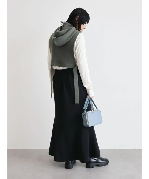 KBF（ケイビーエフ）の「KBF フーディーベスト（ベスト・レディース・ダークグリーン/ベージュ・FREE）」の6枚目の写真