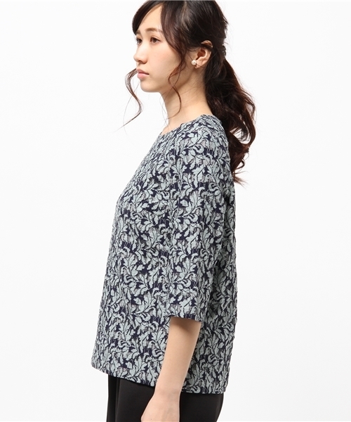 FIGARO Paris（フィガロパリ）の「◆ボーダーフラワーレース プルオーバー（シャツ/ブラウス・レディース・チャコールグレー/ネイビー・36/38）」の4枚目の写真