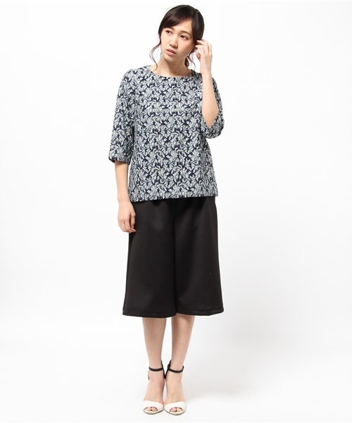 FIGARO Paris（フィガロパリ）の「◆ボーダーフラワーレース プルオーバー（シャツ/ブラウス・レディース・チャコールグレー/ネイビー・36/38）」の6枚目の写真