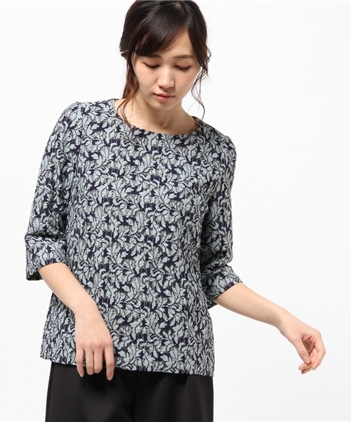 FIGARO Paris（フィガロパリ）の「◆ボーダーフラワーレース プルオーバー（シャツ/ブラウス・レディース・チャコールグレー/ネイビー・36/38）」の13枚目の写真