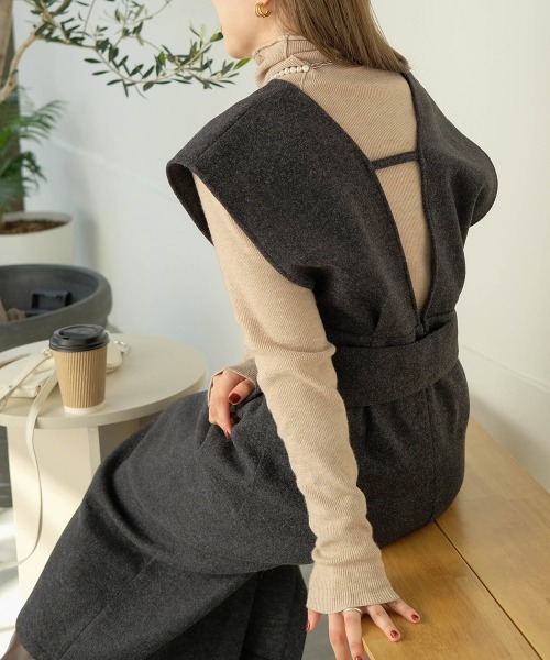 Bab（バブ）の「【低身長向けサイズあり】ウールライクリボンセットジャンスカ（ジャンパースカート・レディース・ブラック/ベージュ・M/S）」の4枚目の写真