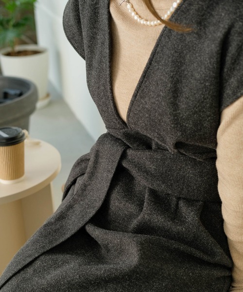 Bab（バブ）の「【低身長向けサイズあり】ウールライクリボンセットジャンスカ（ジャンパースカート・レディース・ブラック/ベージュ・M/S）」の5枚目の写真