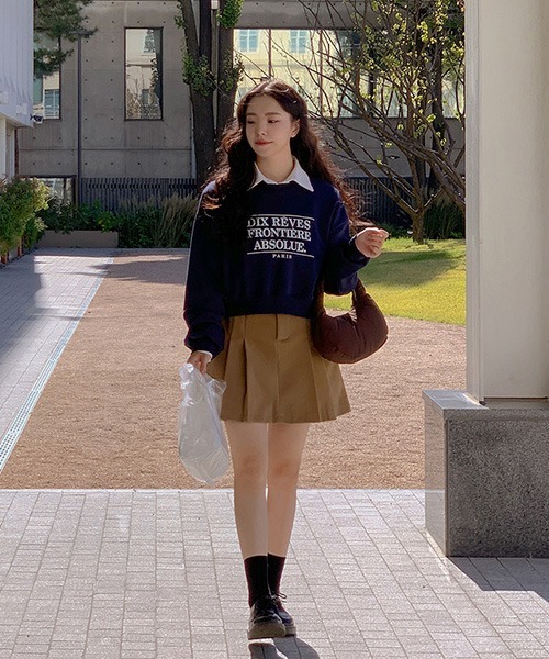 SONA(ソナ)の「SONYUNARA 英文レタリングセミクロップ起毛トレーナー(スウェット・レディース・オートミール/ネイビー・FREE)」の5枚目の写真