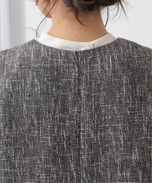 frames RAY CASSIN（フレームスレイカズン）の「ミックスツイードVネックワンピース（ジャンパースカート・レディース・ブラック/キナリ/ベージュ・FREE）」の10枚目の写真