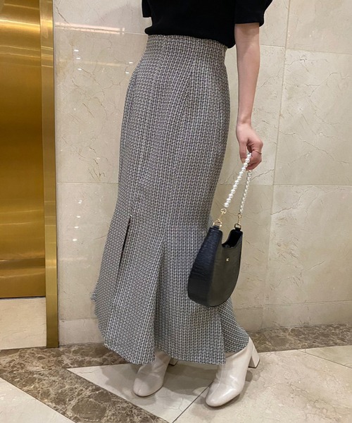 one after another NICE CLAUP(ワンアフターアナザーナイスクラップ)の「ツイードフロントスリットマーメイドスカート 2023SS(スカート・レディース・アイボリー/ブラック系その他/ピンク・SMALL/MEDIUM)」の20枚目の写真