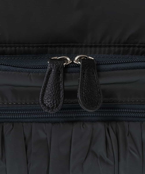 MK MICHEL KLEIN(エムケーミッシェルクラン)の「ギャザーアクセントバックパック S(バックパック/リュック・レディース・ベージュ/グレー/ブラック・00)」の8枚目の写真