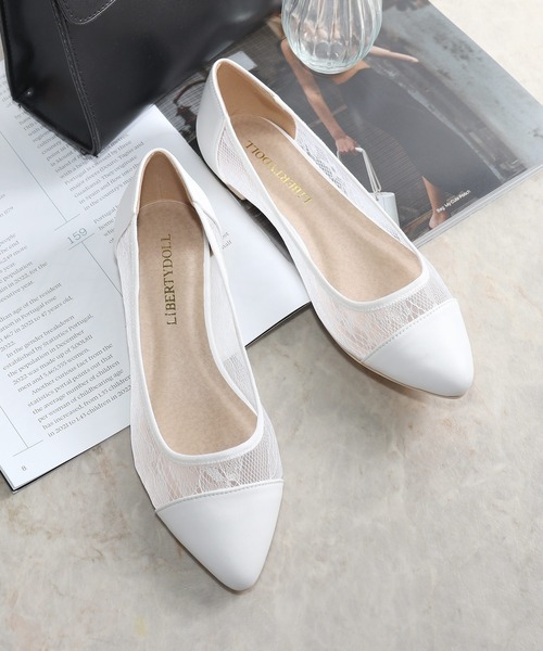 LibertyDoll（リバティードール）の「ポインテッドトゥフラット走れる美脚パンプス（パンプス・レディース・パイソン/ゴールド系その他/その他1/ベージュ系その他/ライトグリーン/ブラック系その他4/ピンクゴールド/ダークブラウン/ベージュ系その他3/シルバー/レオパード/オレンジ/ブラック系その他/グレイッシュベージュ/キャメル/ゼブラ/ブラウン系その他2/ネイビー/サックスブルー/パープル/その他/モスグリーン/シルバー系その他2/ピンク/グリーン系その他/アイボリー/ブラック系その他2/ワイン/チェック/ブラック/ブルー系その他/ベージュ系その他2/ベージュ/ブラック系その他6/ブラウン系その他/グレー/マスタード/シルバー系その他/ブラック系その他7/ブラック系その他5/ホワイト系その他3/ブルー系その他2/ピンクベージュ/レッド/グレー系その他/その他2/ホワイト系その他2/ロイヤルブルー/ホワイト系その他/ゴールド/ゴールド系その他2/ブラウン/ホワイト/ブラック系その他3/ライトブルー/ピンク系その他/イエロー系その他・SS/L/LL/M/4L/XXS/S/3L）」の4枚目の写真