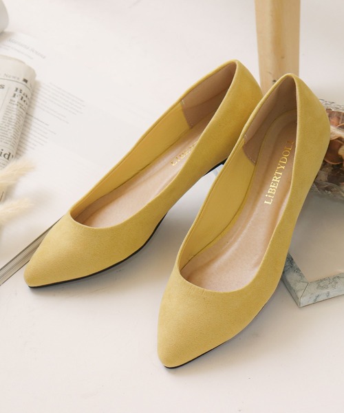 N°21 イエローポインテッドトゥフラットシューズ　37 N°21 イエローポインテッドトゥフラットシューズ 37