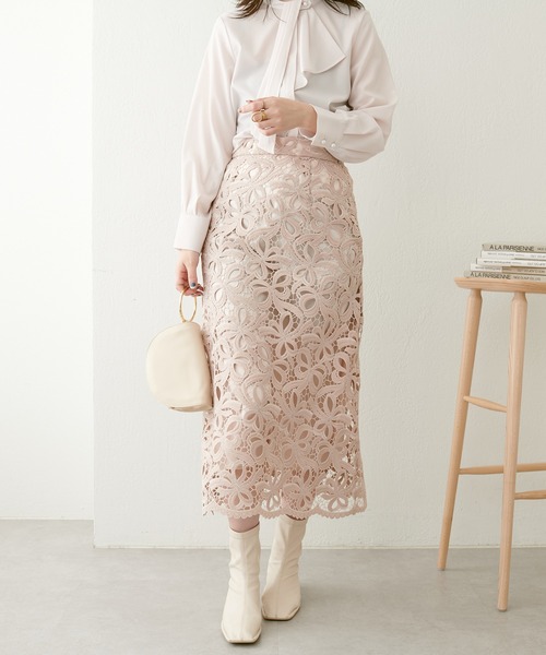 natural couture(ナチュラルクチュール)の「23SS新作/リボンモチーフケミカルレーススカート(スカート・レディース・ラベンダー/ピンクベージュ/ブラック・FREE)」の20枚目の写真