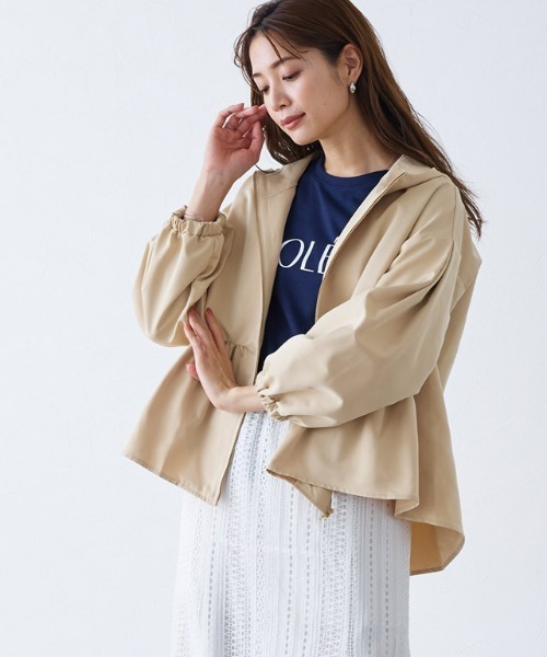 Pierrot（ピエロ）の「フーディバックタックフレアブルゾン（ブルゾン・レディース・ブラック/ベージュ/ターコイズブルー/グレー系その他・M/L）」の4枚目の写真