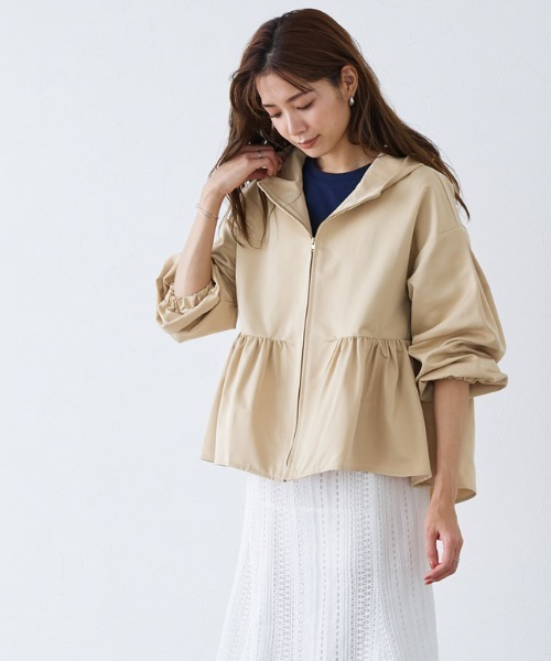 Pierrot（ピエロ）の「フーディバックタックフレアブルゾン（ブルゾン・レディース・ブラック/ベージュ/ターコイズブルー/グレー系その他・M/L）」の16枚目の写真