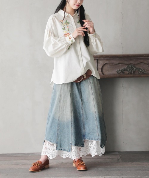 somari imagination（ソマリ イマジネーション）の「『花柄刺繍ボリューム袖シャツブラウス』（シャツ/ブラウス・レディース・サックスブルー/ホワイト・1/2）」の16枚目の写真