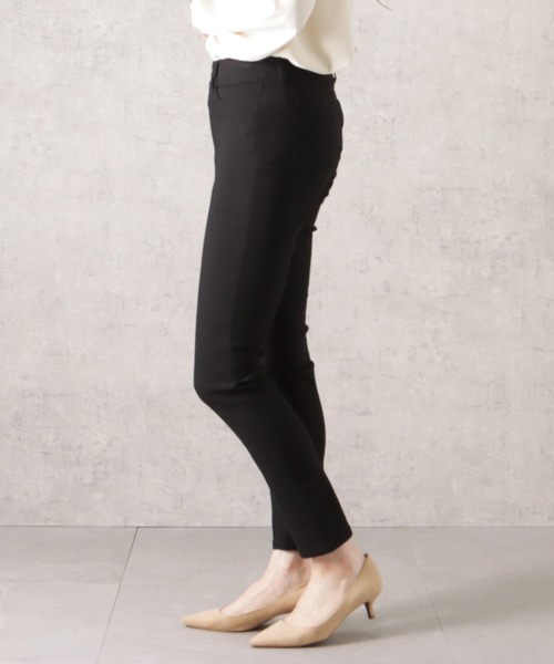 NAVY(ネイビー)の「Magic Legs パーフェクトレッグス 無地ストレッチスキニーパンツ(その他パンツ・レディース・ブラック・S/M/L/XL)」の4枚目の写真
