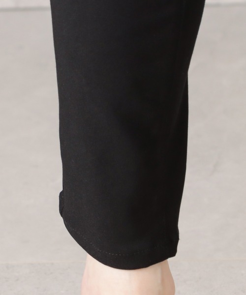 NAVY(ネイビー)の「Magic Legs パーフェクトレッグス 無地ストレッチスキニーパンツ(その他パンツ・レディース・ブラック・S/M/L/XL)」の8枚目の写真