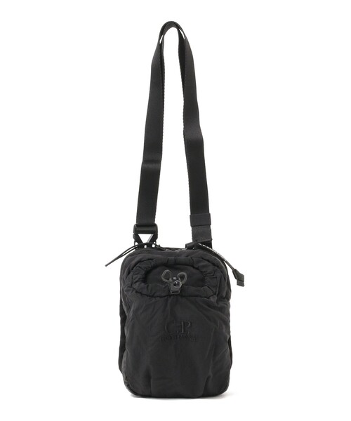 C.P. COMPANY(シーピーカンパニー)の「C.P. Company / NYLON B WAISTBAG(ショルダーバッグ・メンズ・オレンジ/ブラック・ONE SIZE)」の2枚目の写真