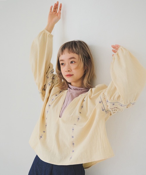 売れ筋商品|||Crisp クリスプ【2023SSカタログ掲載】クロスステッチ刺繍ブラウス Crisp クリスプ【2023SSカタログ掲載】クロスステッチ刺繍