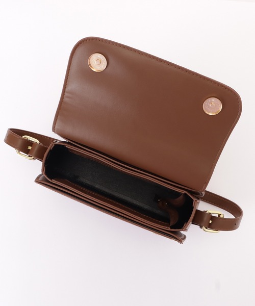 ブラウンレザーショルダーバッグ Prada レザー ショルダーバッグ | ブラウン | FARFETCH JP
