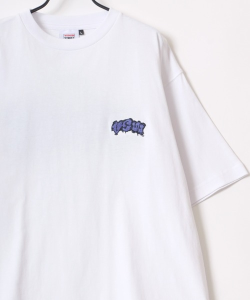 VISION STREET WEAR（ヴィジョンストリートウェア）の「VISION STREET WEAR/ヴィジョンストリートウェア オーバーサイズ バックプリント ロゴ グラフィック ワンポイント刺繍 半袖Tシャツ（Tシャツ/カットソー・メンズ・ケリー/ホワイト系その他/ホワイト/ブラック/ピンク系その他/ブラック系その他・M/L/LL）」の7枚目の写真