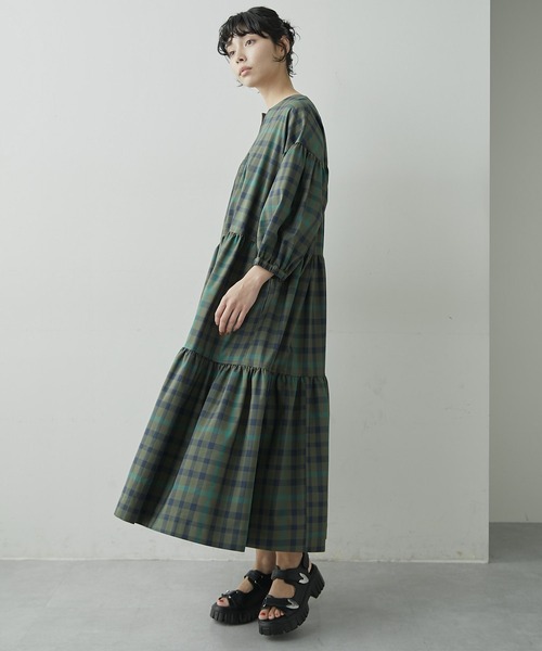 美品 ear PAPILLONNER SUM1 STYLE ティアードワンピース 花柄ティアードワンピース【SUM1 STYLE】（ワンピース）｜ear