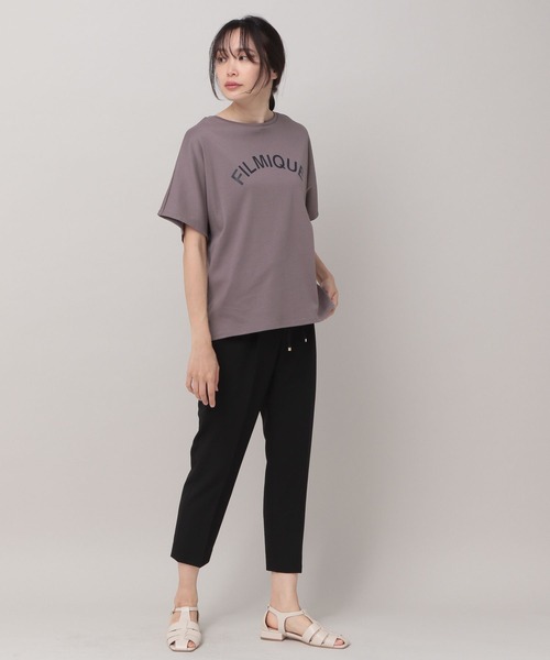 Elura(エルーラ)の「サマ見えリラックスロゴTシャツ(Tシャツ/カットソー・レディース・グレー/ホワイト/ブラック/ホワイト系その他6・MEDIUM/LARGE/SMALL)」の17枚目の写真