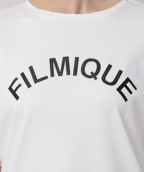 Elura(エルーラ)の「サマ見えリラックスロゴTシャツ(Tシャツ/カットソー・レディース・グレー/ホワイト/ブラック/ホワイト系その他6・MEDIUM/LARGE/SMALL)」の7枚目の写真