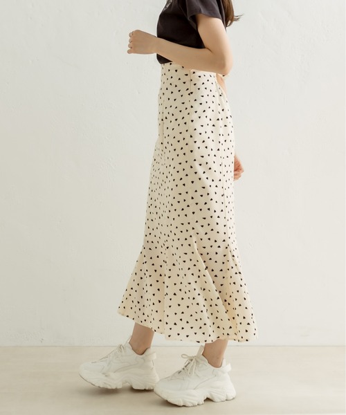 OLIVE des OLIVE（オリーブデオリーブ）の「後ろバックルマーメイドスカート　1031010310（スカート・レディース・ピンク/ホワイト/オフホワイト/ブラック・FREE）」の3枚目の写真